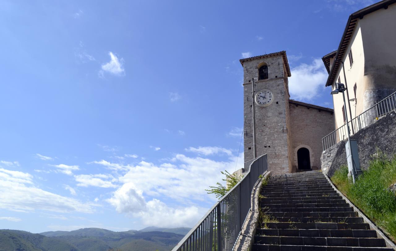 Appartamento Castello Di Cammoro Sellano Ngoại thất bức ảnh